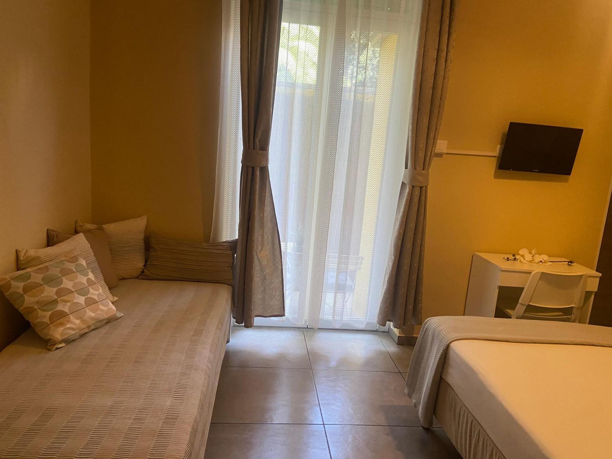 Paradise Inn Livorno Dış mekan fotoğraf